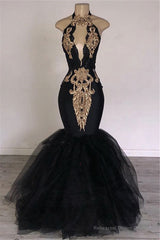 2025 Sexy Prom Dresses, Black Mermaid Tulle With Gold Appliques V Neck Backless