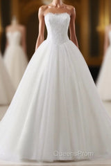 Ball Gown Strapless Sleeveless Lace Up Wedding Dress
