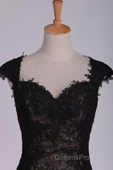 Black Off The Shoulder Sheath Evening Prom Dress Lace&Tulle Floor Length With Applique & Slit