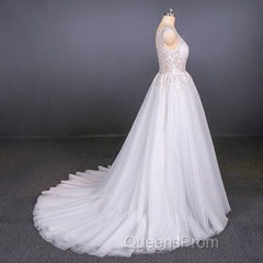 Flowy A-line Long V-neck Lace Tulle Beach Wedding Dress Bridal Gowns