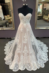Modest Sweetheart Lace Long Wedding Dress Beach Wedding Dress