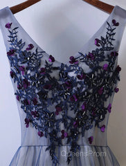 A-Line Bridesmaid Dress V Neck Sleeveless Elegant Floor Length Tulle With Beading / Appliques