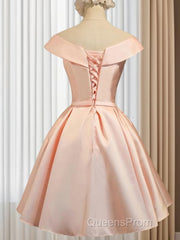 A-Line/Princess V-neck Short/Mini Satin Homecoming Dress With Bow