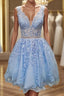 A-Line/Princess V-neck Short/Mini Tulle Homecoming Dress With Appliques Lace
