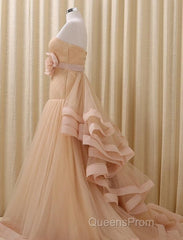 A-Line Stomacher Tiered Wedding Dress Court Train With Appliques