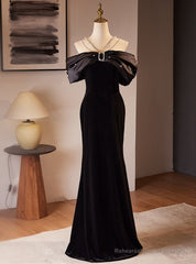 Black Sheath Velvet Pearls Prom Dress