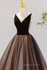 Black V-Neck Tulle Short Evening Prom Dress, A-Line Black Tea Length Party Dress