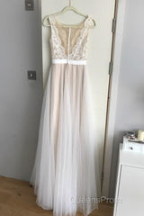 Boho Lace Appliques Tulle Long Wedding Dress Beach