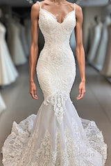 Classic Spaghetti Strap V neck White Sleeveless Mermaid Open Back Wedding Dress with Chapel Train