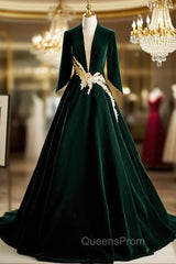 Dark Green Velvet Long Sleeve Appliques Evening Prom Dress