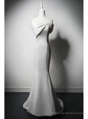 Elegance White Mermaid Off the Shoulder Wedding Dress