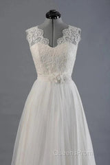 Elegant And Noble A-Shaped V-Neck Belt With Stickers For Beach And Floor Length Wedding Dress