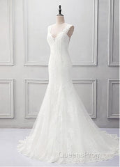 Elegant Tulle V-Neck Neckline Mermaid Wedding Dress With Beaded Lace Appliques