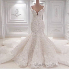 Gorgeous Long Mermaid V-neck Appliques Lace Ruffles Wedding Dress