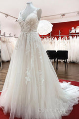 Graceful Long A-line Tulle V Neck Lace Open Back Wedding Dress
