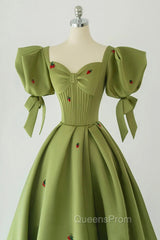 Green A-Line Long Evening Prom Dress Strawberry Lace, Lovely Short Sleeve Evening Dress
