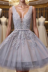 Grey Lace-up Tulle Short Homecoming Dress with Lace Appliques
