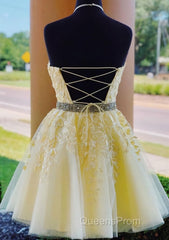 Halter Neck Short Yellow Lace Evening Prom Dressses, Backless Short Yellow Lace Formal Homecoming Dress