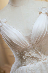 Ivory V Neck Tulle Lace Knee Length Prom Dress, Cute A-Line Homecoming Dress