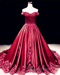 Lace Embroidery Satin Sweep Train Wedding Dress Ball Gowns