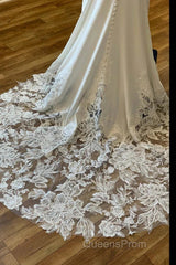 Lace Scoop Neck Backless Mermaid Long Wedding Gown