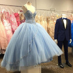 Light Blue Tulle Ball Gowns Quinceanera Dress With Beaded