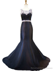 Mermaid Style Crystal Beaded Floor Length Black Prom Dress