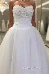 Pearl Sweetheart Tulle Wedding Dress