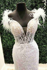 Plunging V-Neck Red Feather Shoulder Long Evening Prom Dress Gala Evening Gown