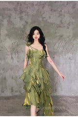 Pretty Irregular Ruffled Spaghetti Straps Green Evening Prom Dress With Detachable Rose Long Birthday Dress For Women