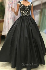 Round Neck Black Lace Floral Long Evening Prom Dress, Black Lace Formal Dress with Appliques, Black Evening Dress