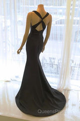 Scoop Neck Long Black Satin Mermaid Evening Dress
