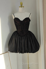 Sexy Ball Gown Spaghetti Straps Black Lace Travel Vacation Dress Short Satin Birthday Dress