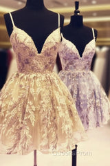 Short Lace Homecoming Dress V Neck Spaghetti Straps