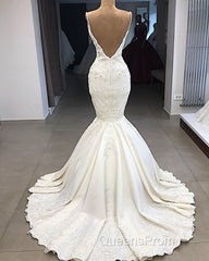 Spaghetti Straps Lace Fit and Flare Wedding Dress Overskirt Appliques Detachable Satin Backless Bridal Gowns