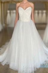 Strapless Sweetheart A-Line Tulle Wedding Dress