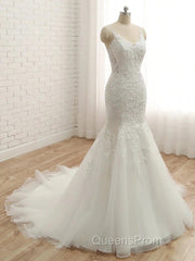 Trumpet/Mermaid V-Neck Sleeveless Applique With Beading Tulle Court Train Wedding Dress