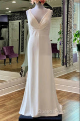 V-Neck Square Back Long Bridal Gown