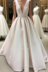 Vintage Style V-Neck Satin Wedding Dress Ball Gown