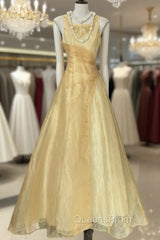 Vintage Yellow A-Line Boat Neck Tulle Long Evening Prom Dress Simple Embroidery Applique Evening Dress