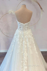 White Sweetheart A-Line Wedding Dress Tulle Lace Bridal Dress With Sweep Train Off Shoulder Elegant