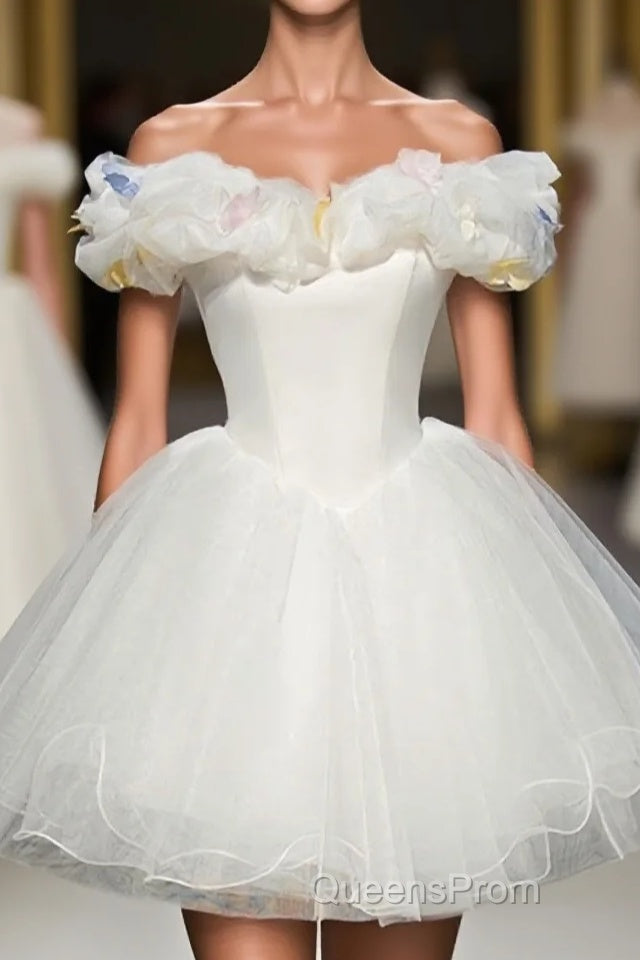 Cute White Tulle Short Evening Prom Gown White Homecoming Dress Main image