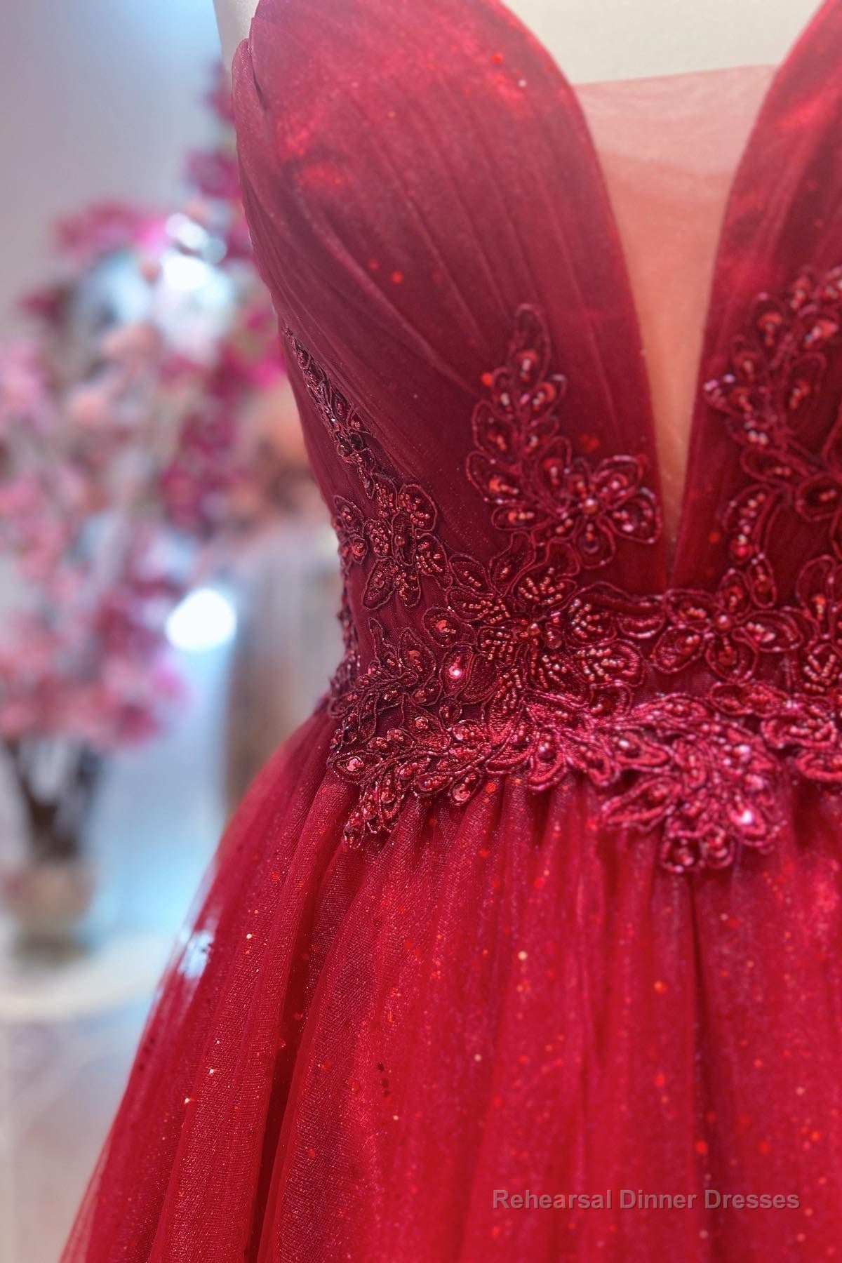 Red Plunging V Neck Double Straps Beaded Appliques Pleated Long Prom Dress Secondary image