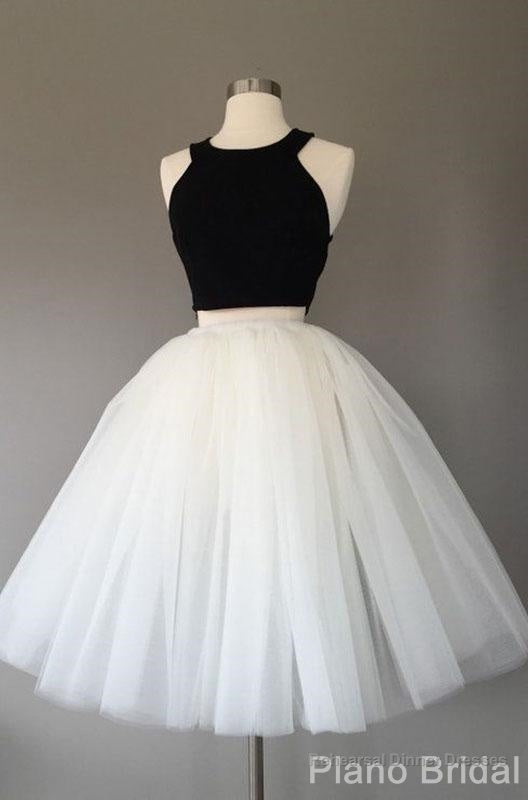 Halter Sleeveless Ball Dresses Secondary image