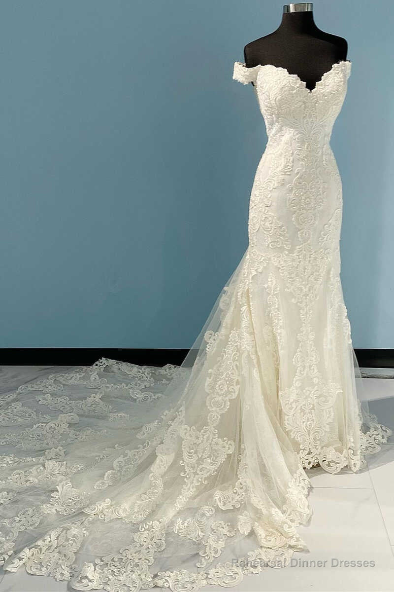 Long White Lace Off-the-Shoulder Mermaid Wedding Dress Main image