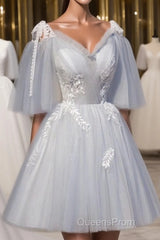 Chic Sleeveless Lace Appliques Tulle Princess Homecoming Dress