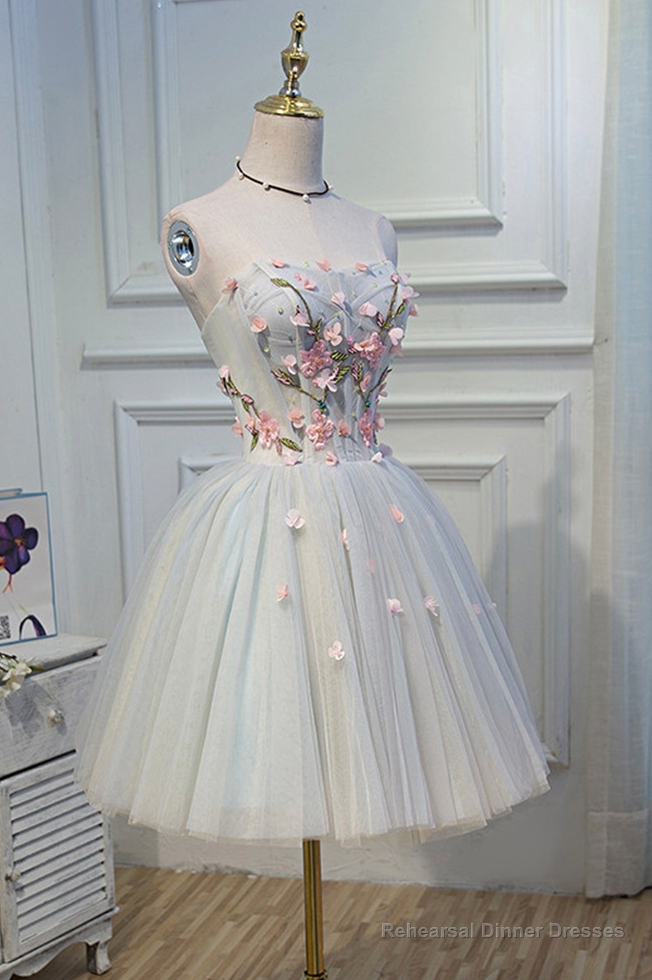 Lovely Strapless Tulle Lace Knee Length Prom Dress, A-Line Party Dress