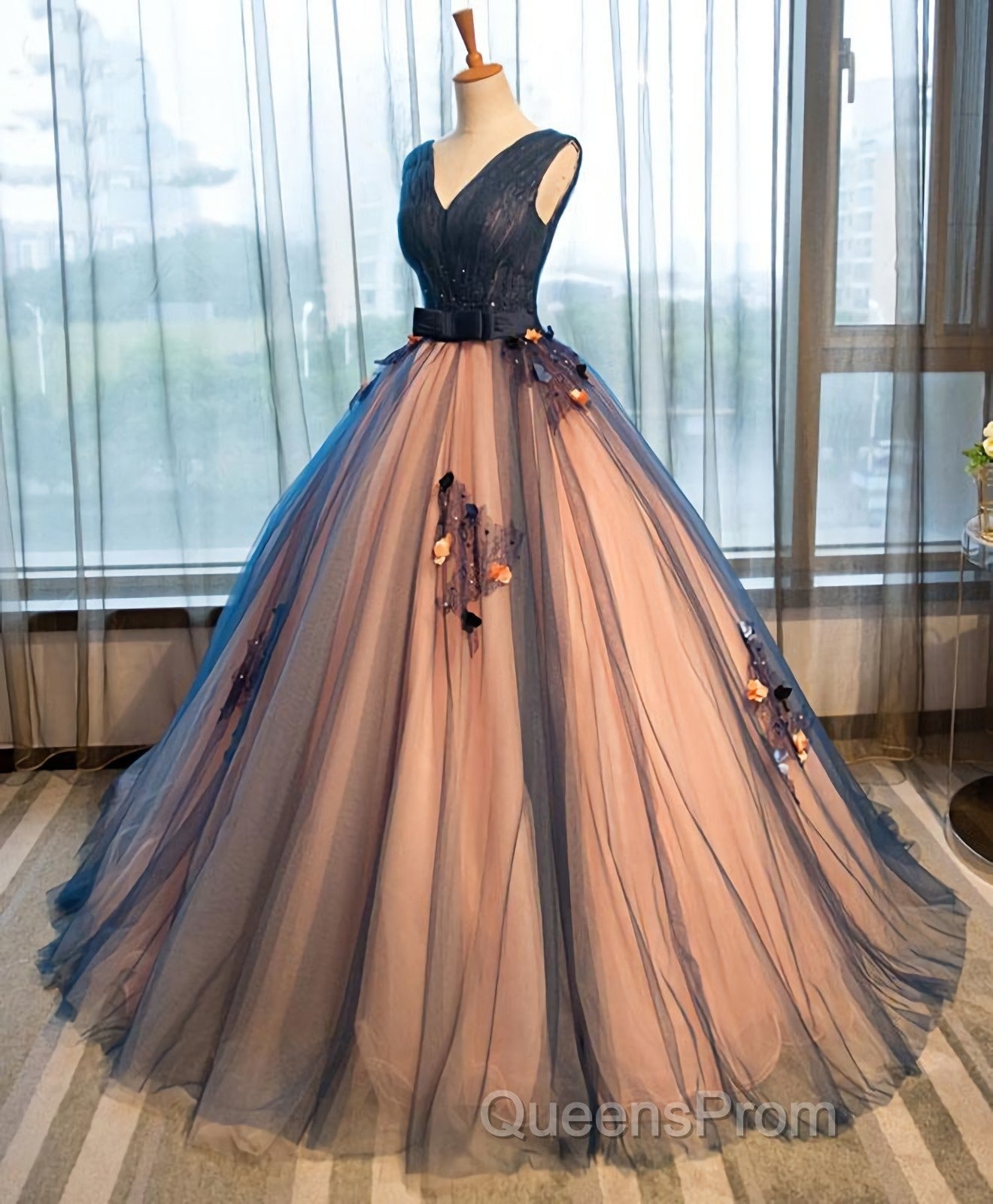 Tulle V Neck Long Evening Prom Gown Tulle Evening Gown Secondary image