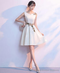 Simple White Satin Applique Short Prom Dress Cute Homecoming Dress