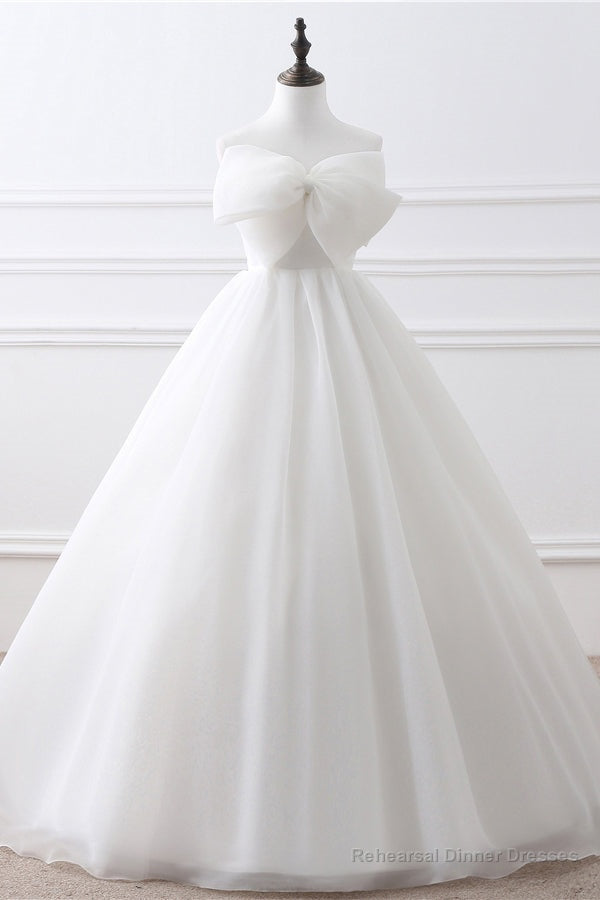 Elegant Strapless White Long Wedding Dress with Bow Main image